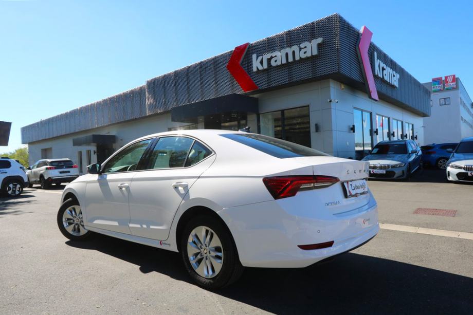 Škoda Octavia 2.0 TDI Business -Novi model-, fotografija 17