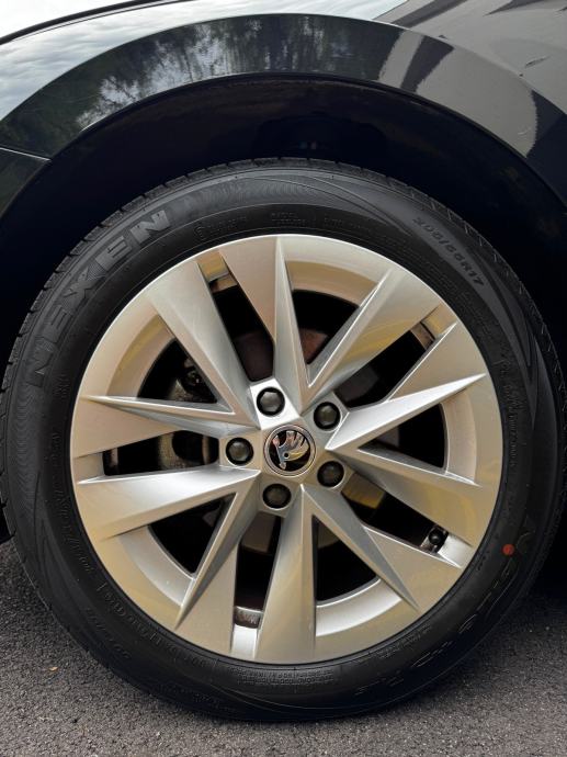 Škoda Octavia 2.0 TDI DSG 2023g 110kw 92tkm, fotografija 7
