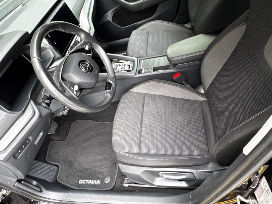 Škoda Octavia 2.0 TDI DSG 2023g 110kw 92tkm, fotografija 10