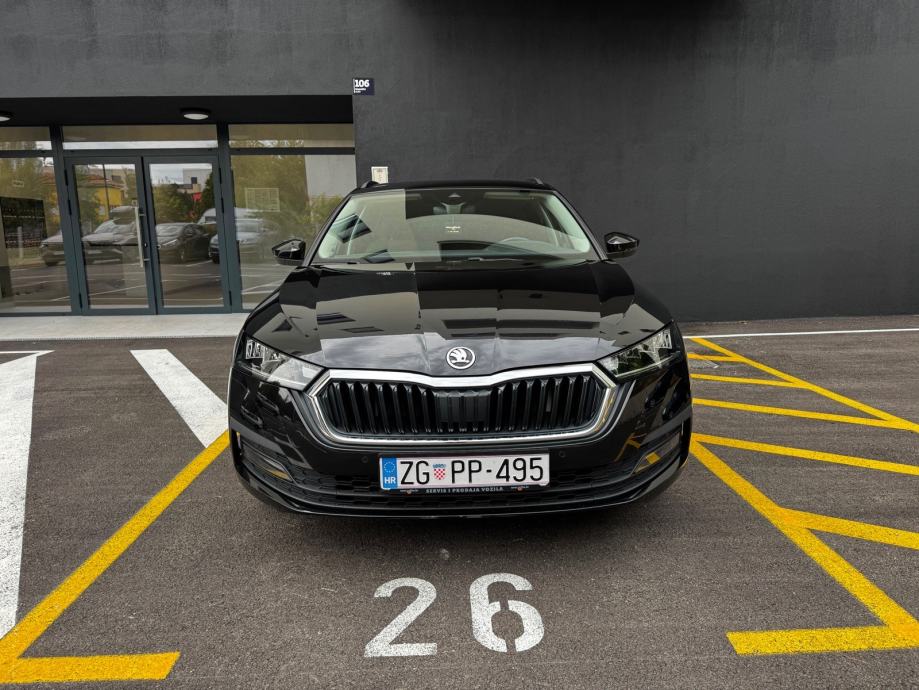 Škoda Octavia 2.0 TDI DSG 2023g 110kw 92tkm, fotografija 14