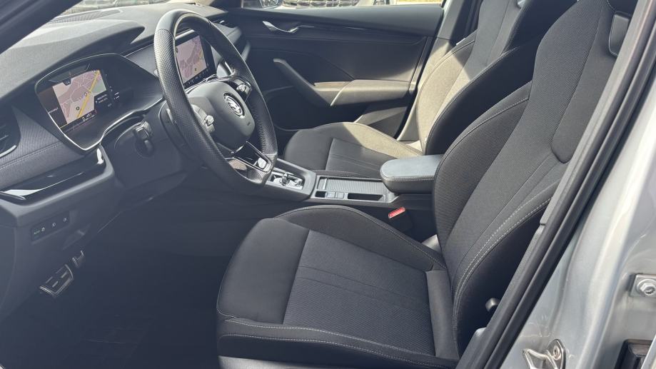 Škoda Octavia 2.0 TDI DSG 4x4, fotografija 6