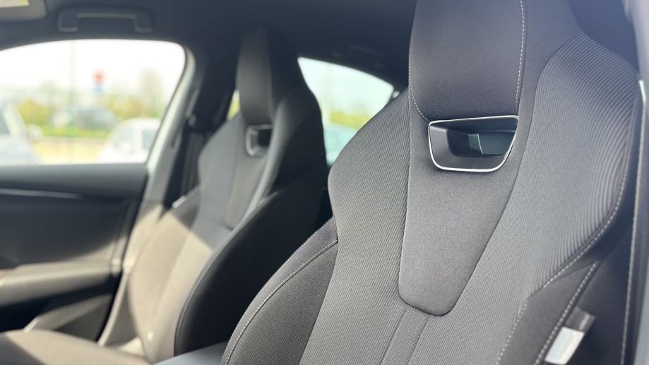 Škoda Octavia 2.0 TDI DSG 4x4, fotografija 8