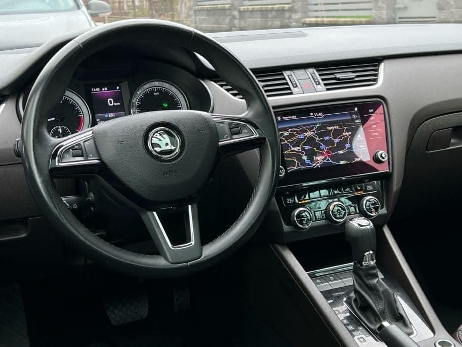 Škoda Octavia Laurin & Klement (L&K) 2,0 TDI DSG automatik, fotografija 3