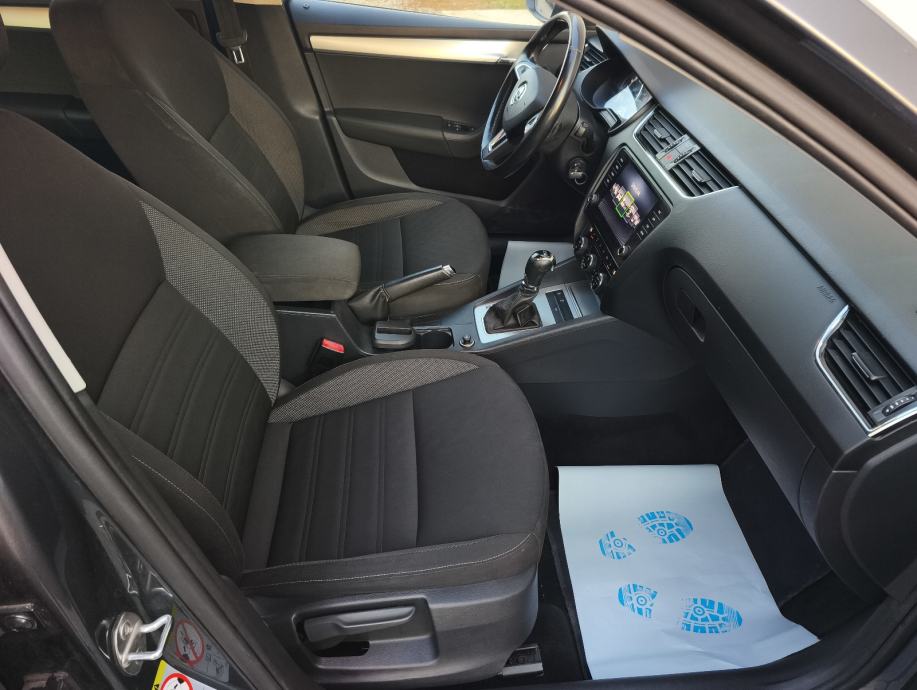 Škoda Octavia 2,0 TDI DSG Facelift 0955549902, fotografija 16