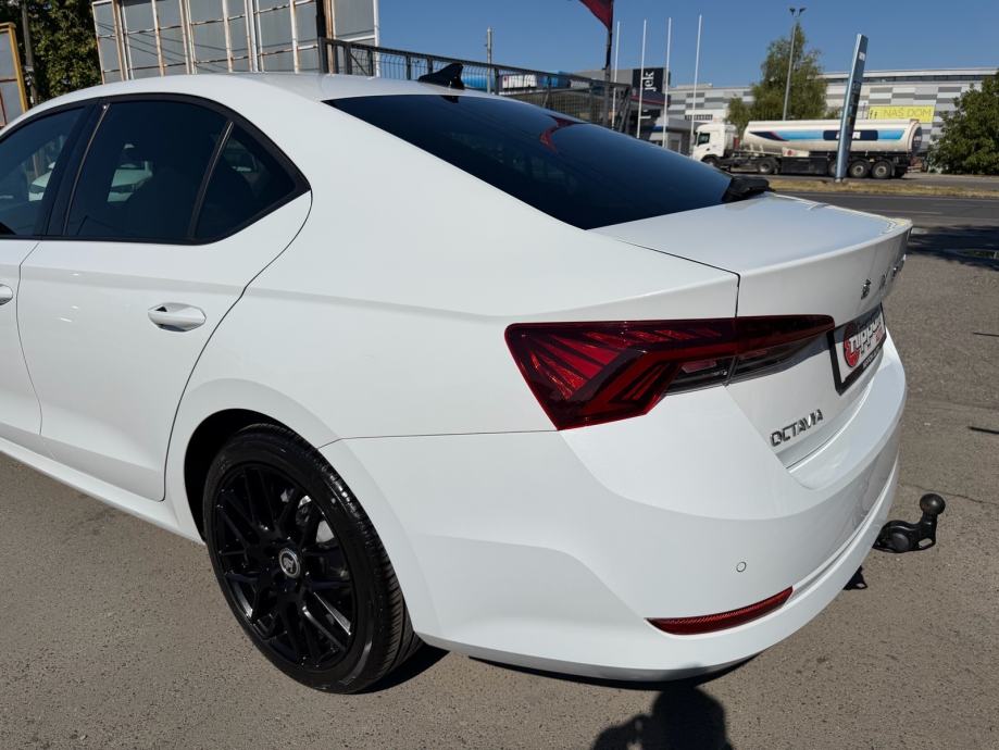 Škoda Octavia 2,0 TDI DSG KLIMA - NAVI - VIRTUAL - LEASING RATA 315 €, fotografija 6