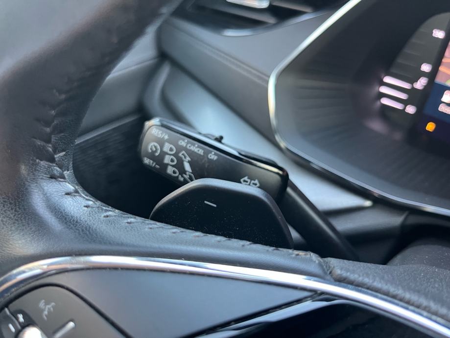 Škoda Octavia 2,0 TDI DSG NAVI,LED,VIRTUAL 1VL Nije uvoz Tvorničko jam, fotografija 15
