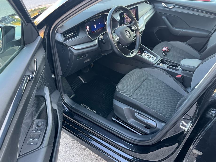 Škoda Octavia 2,0 TDI DSG NAVI,LED,VIRTUAL 1VL Nije uvoz Tvorničko jam, fotografija 9