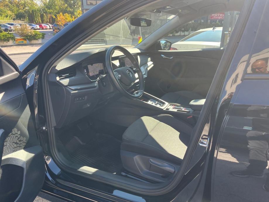 Škoda Octavia 2,0 TDI DSG NAVI,LED,VIRTUAL 1VL Nije uvoz Tvorničko jam, fotografija 10