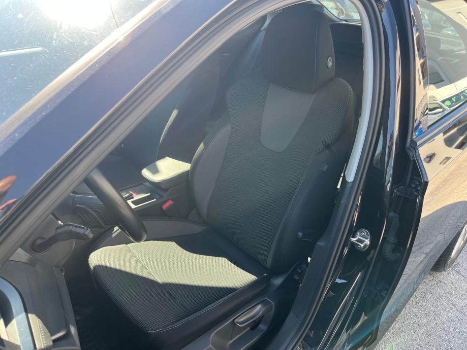 Škoda Octavia 2,0 TDI DSG NAVI,LED,VIRTUAL 1VL Nije uvoz Tvorničko jam, fotografija 11