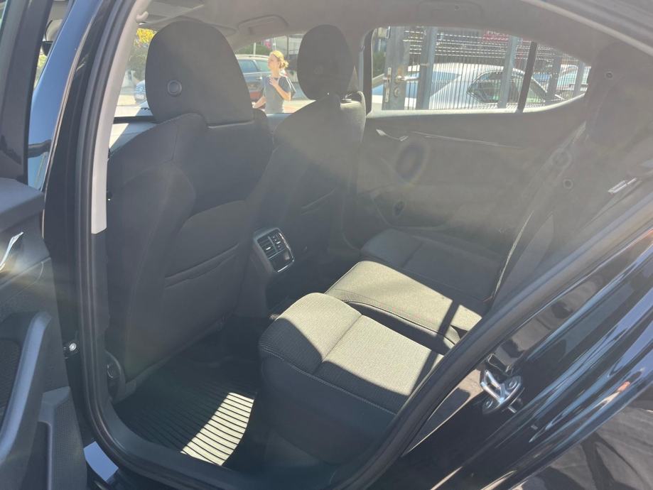 Škoda Octavia 2,0 TDI DSG NAVI,LED,VIRTUAL 1VL Nije uvoz Tvorničko jam, fotografija 13
