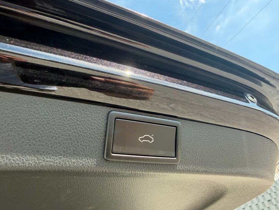 Škoda Octavia 2.0 TDI DSG, fotografija 8
