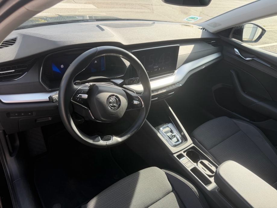 Škoda Octavia 2.0 TDI DSG, fotografija 11