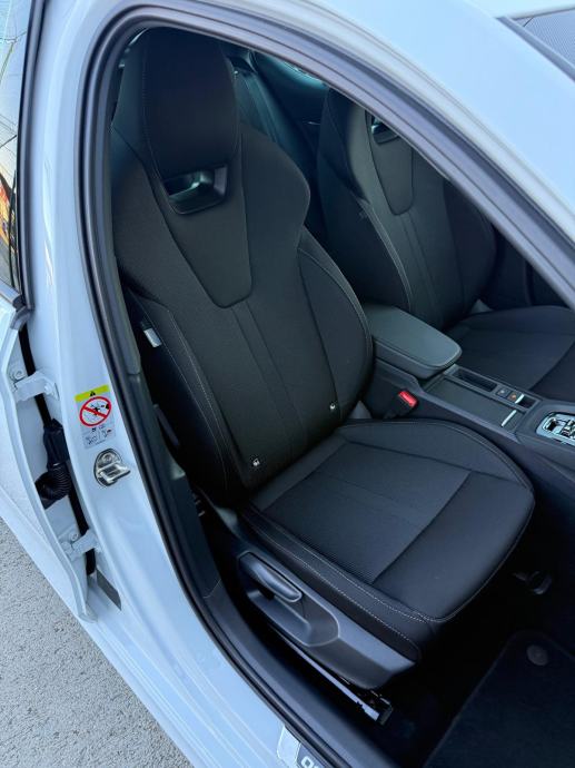 Škoda Octavia 2.0 TDI DSG SPORTLINE °VIRTUAL°KAMERA°LEASING BEZ UČEŠĆA, fotografija 13