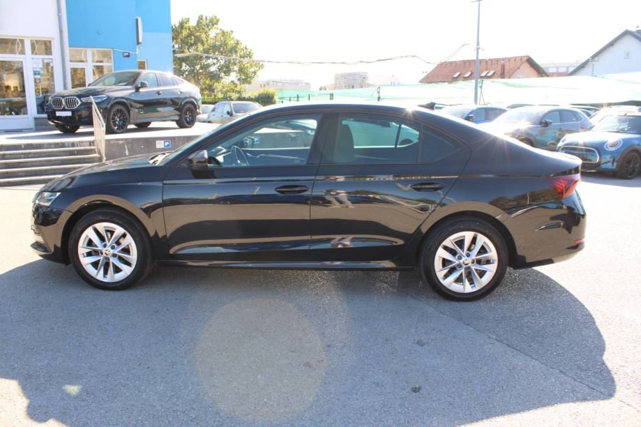 Škoda Octavia 2.0 TDi DSG Style 150ks *LED,NAVIGACIJA,KAMERA* - nije u, fotografija 8
