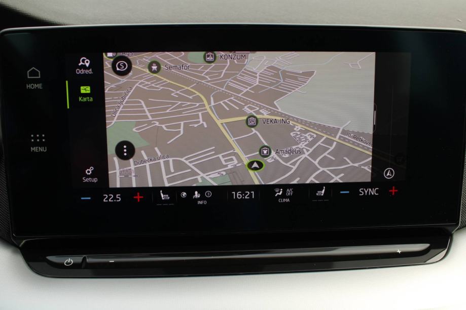 Škoda Octavia 2.0 TDi DSG Style 150ks *LED,NAVIGACIJA,KAMERA*, fotografija 18