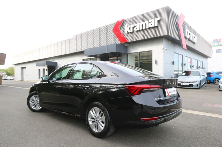 Škoda Octavia 2.0 TDI DSG-Tiptronik Business 150 KS -Novi model-, fotografija 17