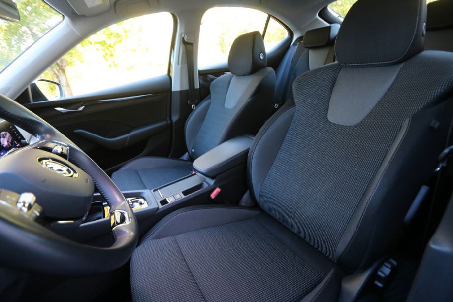 Škoda Octavia 2.0 TDI DSG-Tiptronik Business 150 KS -Novi model-, fotografija 6