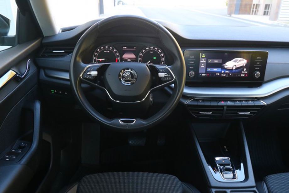 Škoda Octavia 2.0 TDI DSG-Tiptronik Business 150 KS -Novi model-, fotografija 10