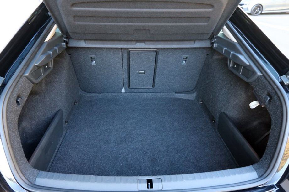 Škoda Octavia 2.0 TDI DSG-Tiptronik Business 150 KS -Novi model-, fotografija 11