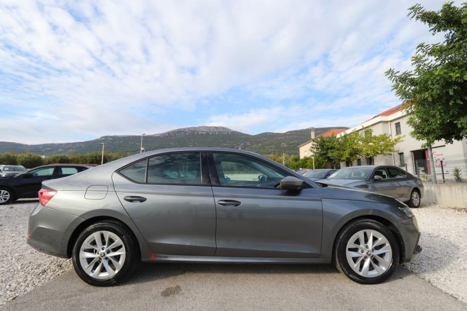 Škoda Octavia 2.0 TDI DSG-Tiptronik Business VIRTUAL 150 KS, fotografija 2