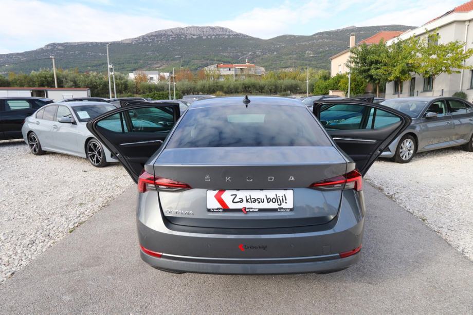 Škoda Octavia 2.0 TDI DSG-Tiptronik Business VIRTUAL 150 KS, fotografija 15