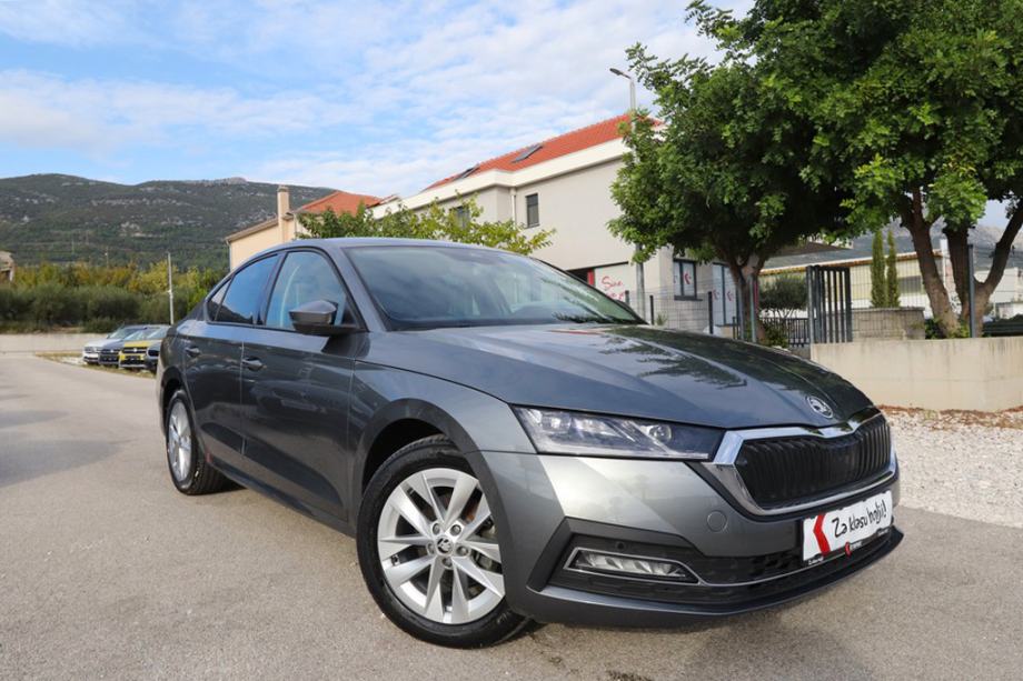 Škoda Octavia 2.0 TDI DSG-Tiptronik Business VIRTUAL 150 KS, fotografija 11