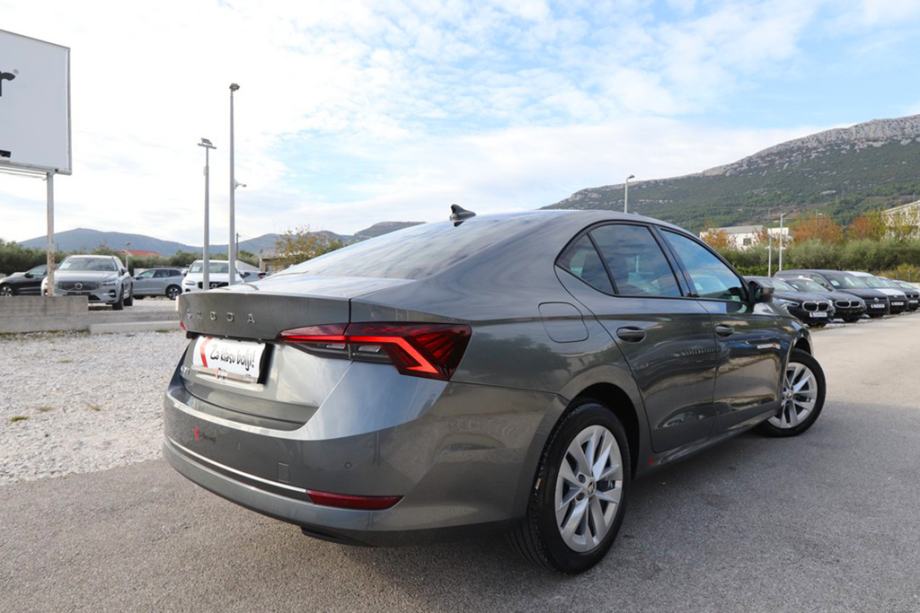 Škoda Octavia 2.0 TDI DSG-Tiptronik Business VIRTUAL 150 KS, fotografija 18