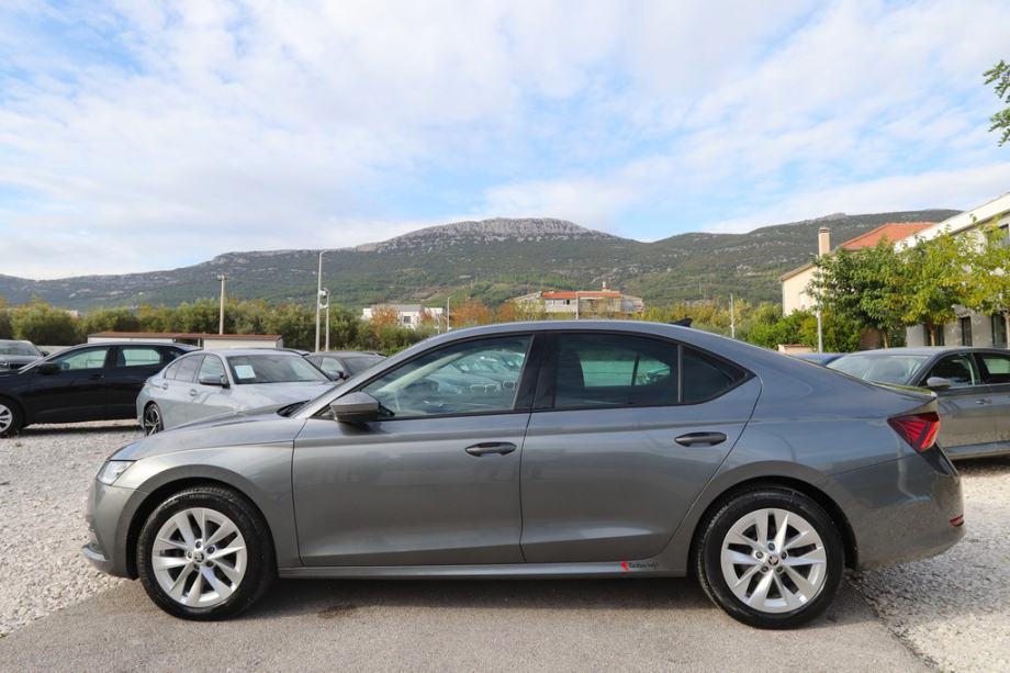 Škoda Octavia 2.0 TDI DSG-Tiptronik Business VIRTUAL 150 KS, fotografija 3