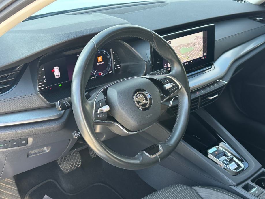 Škoda Octavia 2.0 TDI EVO 85KW EXECUTIVE DSG LEASING BEZ UČEŠĆA I BEZ, fotografija 8