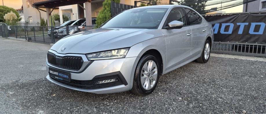 Škoda Octavia 2,0 TDI HR VOZILO KAO NOVO, fotografija 7