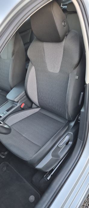 Škoda Octavia 2,0 TDI HR VOZILO KAO NOVO, fotografija 15