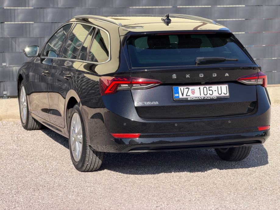 Škoda Octavia 2.0 TDI •MATRIX•ACC•AMBI•120 000km•, fotografija 4