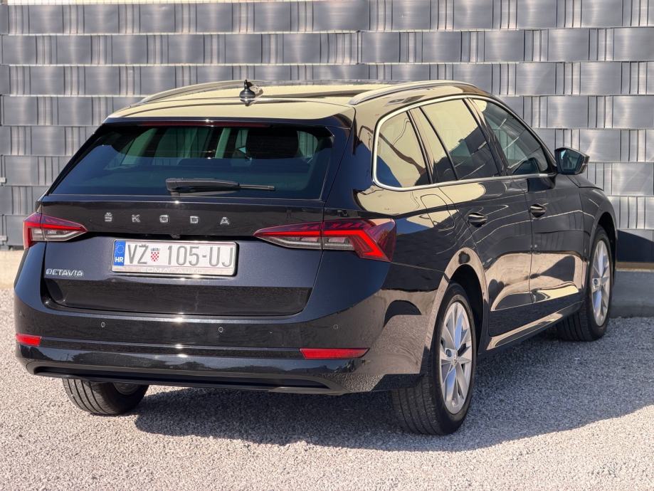 Škoda Octavia 2.0 TDI •MATRIX•ACC•AMBI•120 000km•, fotografija 6