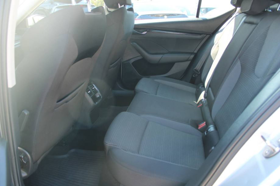 Škoda Octavia 2.0 TDi - nije uvoz, fotografija 11