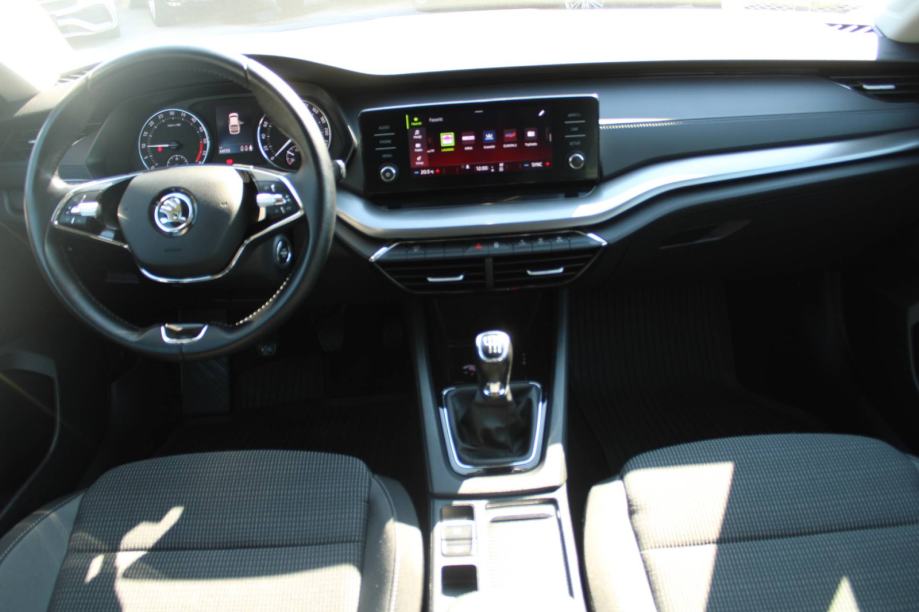 Škoda Octavia 2.0 TDi - nije uvoz, fotografija 13