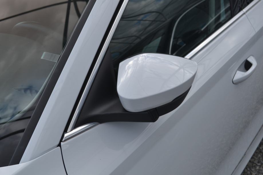 Škoda Octavia 2,0 TDI *** rata 255€ LEASLING BEZ UČEŠĆA *** SERVISNA, fotografija 15