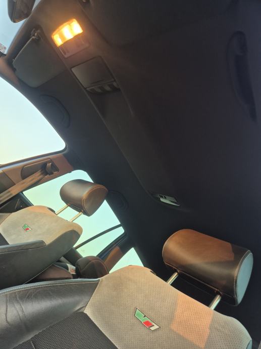 Škoda Octavia 2.0 TDI RS, fotografija 10