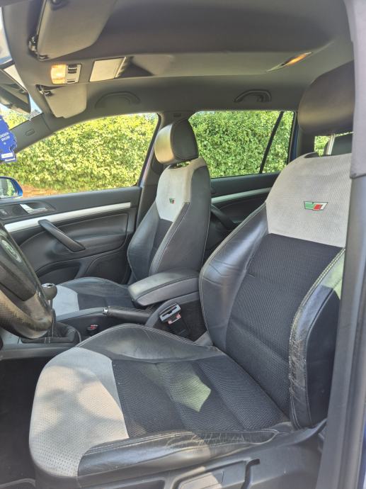 Škoda Octavia 2.0 TDI RS, fotografija 7