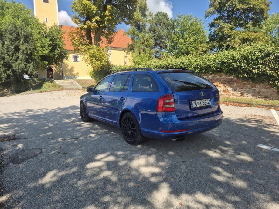 Škoda Octavia 2.0 TDI RS, fotografija 5