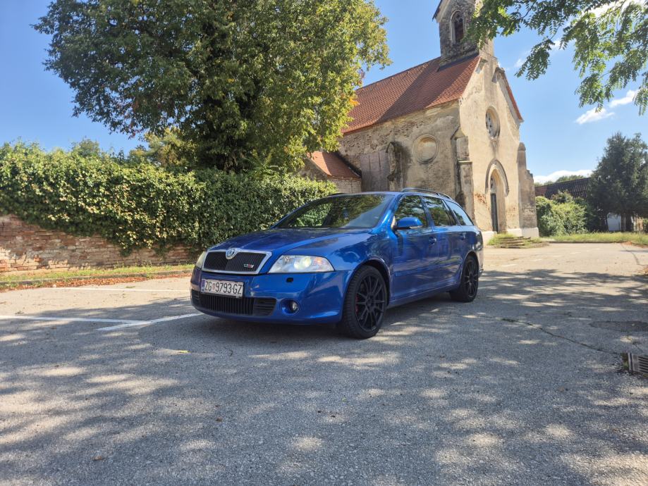 Škoda Octavia 2.0 TDI RS, fotografija 2