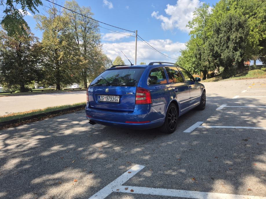 Škoda Octavia 2.0 TDI RS, fotografija 4