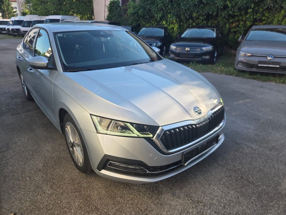 Škoda Octavia 2,0 TDI STYLE NIJE UVOZ, fotografija 3