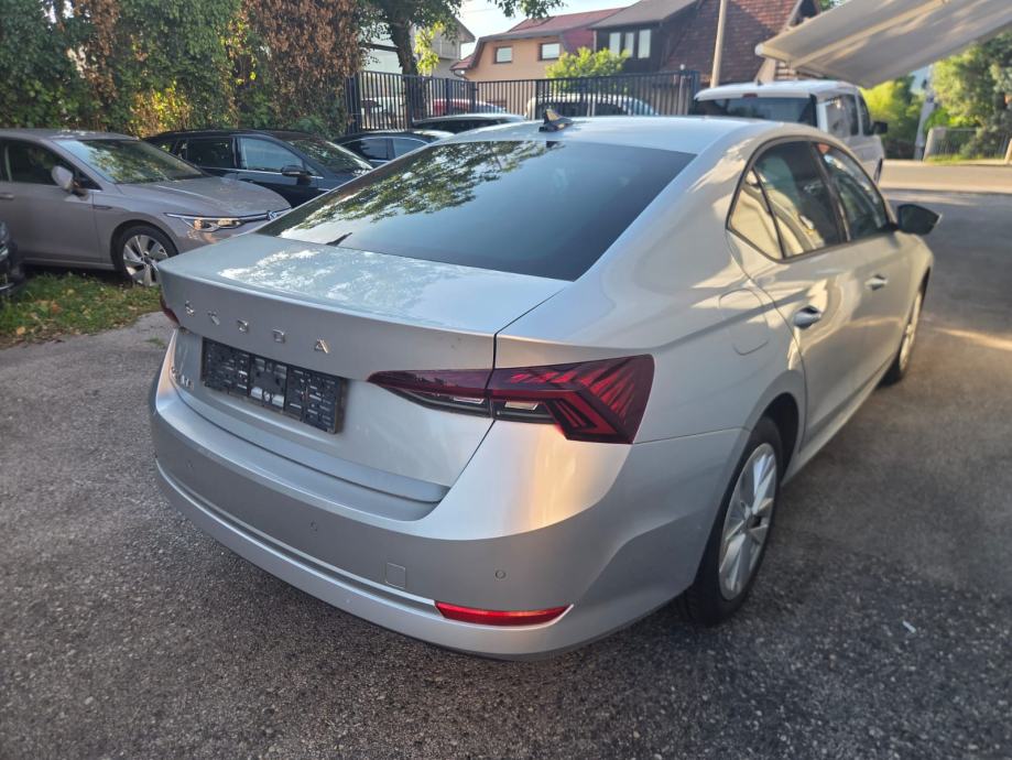 Škoda Octavia 2,0 TDI STYLE NIJE UVOZ, fotografija 6