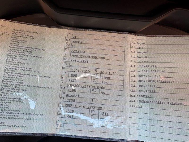 Škoda Octavia 2,0 TDI, fotografija 14