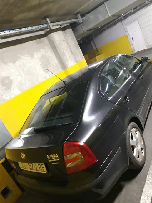 Škoda Octavia 2,0 TDI, fotografija 3