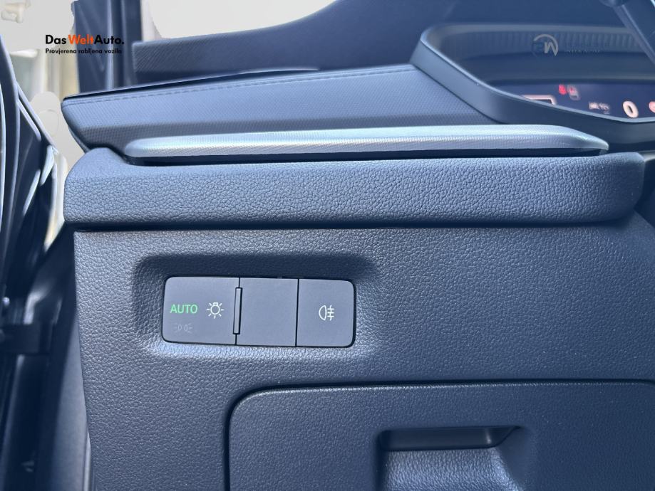 Škoda Octavia FL Essence 2.0 TDI, fotografija 17