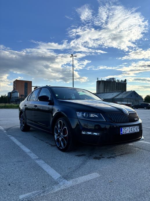 Škoda Octavia 2,0 TDI VRS, fotografija 4