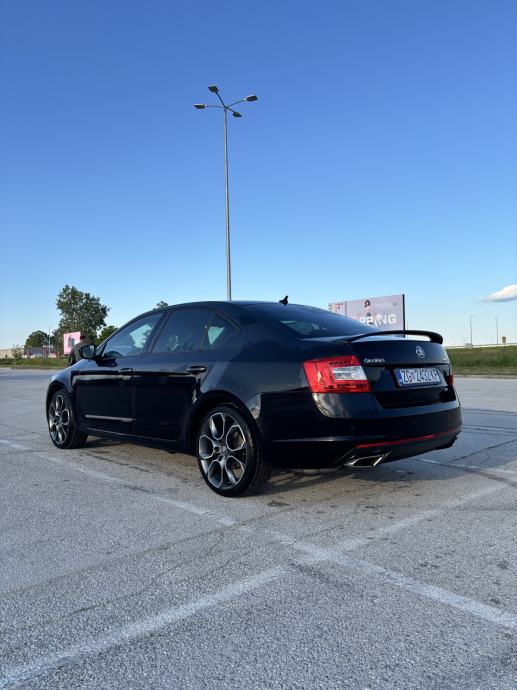 Škoda Octavia 2,0 TDI VRS, fotografija 5