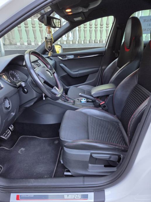 Škoda Octavia 2,0 TDI, fotografija 9