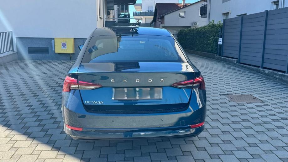 Škoda Octavia 2.0 TDI 85 kW • 72.700 km • 1. vlasnik • HR • servisna, fotografija 3